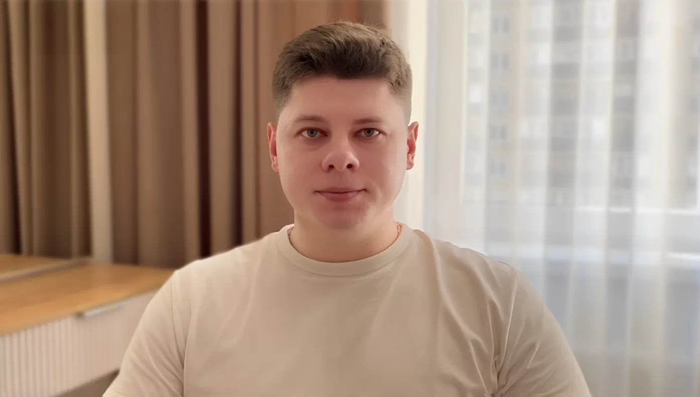 Алексей – руководитель отдела маркетинга ART6 рассказывает о партнёрской программе в Казани Алексей – руководитель отдела маркетинга ART6 рассказывает о партнёрской программе в Казани